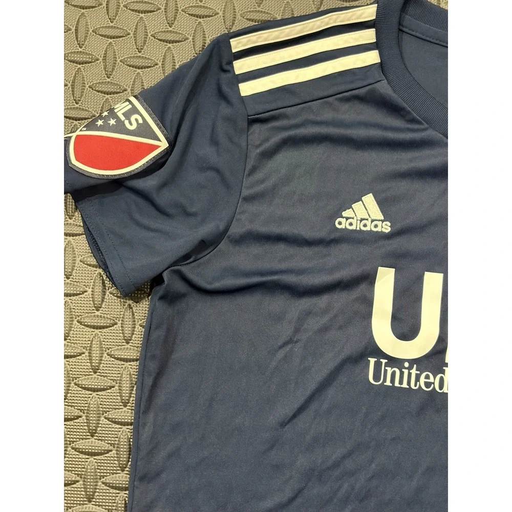 New England Revolution Jersey Large Home Blue Adidas MLS UHC REVS EUC
